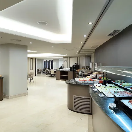 מלון Exe Rey Don Jaime